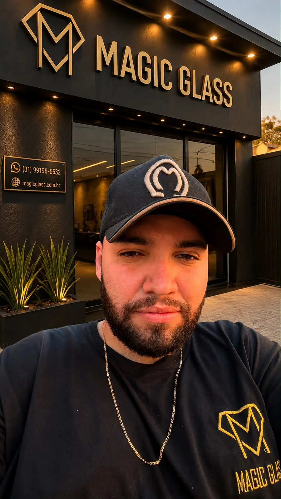 Jotanael, vendedor da Magic Glass